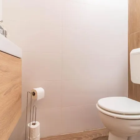 Bendor Sosto W Ac By Nw * Шиофок